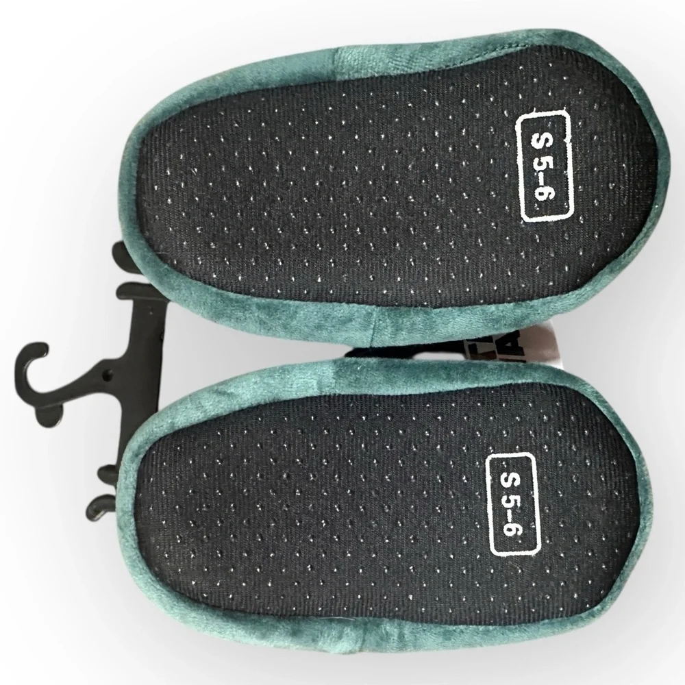 NWT Disney Boba Fett Star Wars Theme Indoor Unisex Slippers Novelty Size Small 5